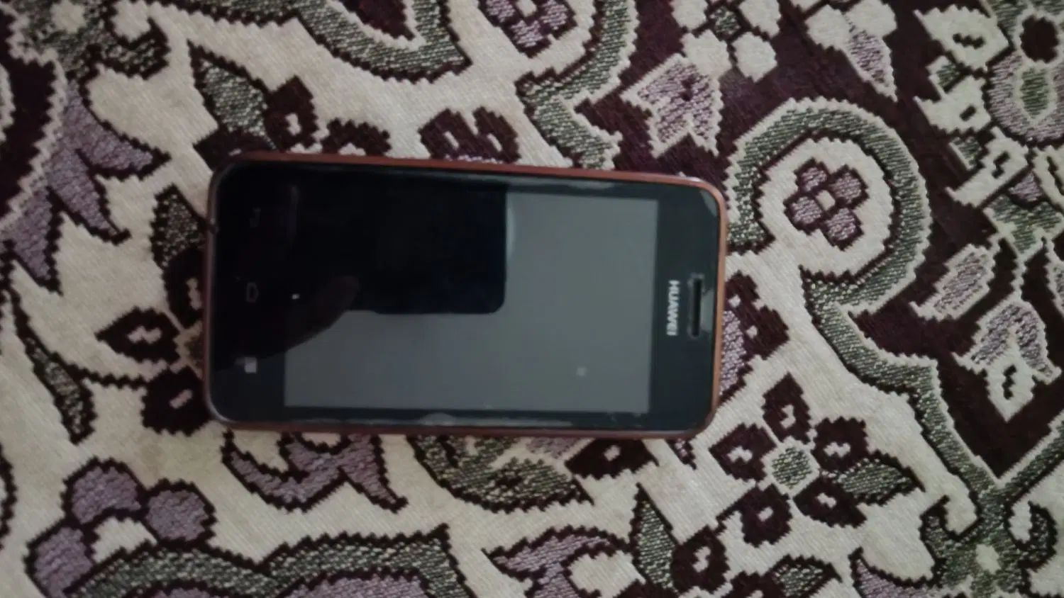 هواوی Ascend Y330 با حافظهٔ ۴ گیگابایت|موبایل|تهران, خزانه|دیوار