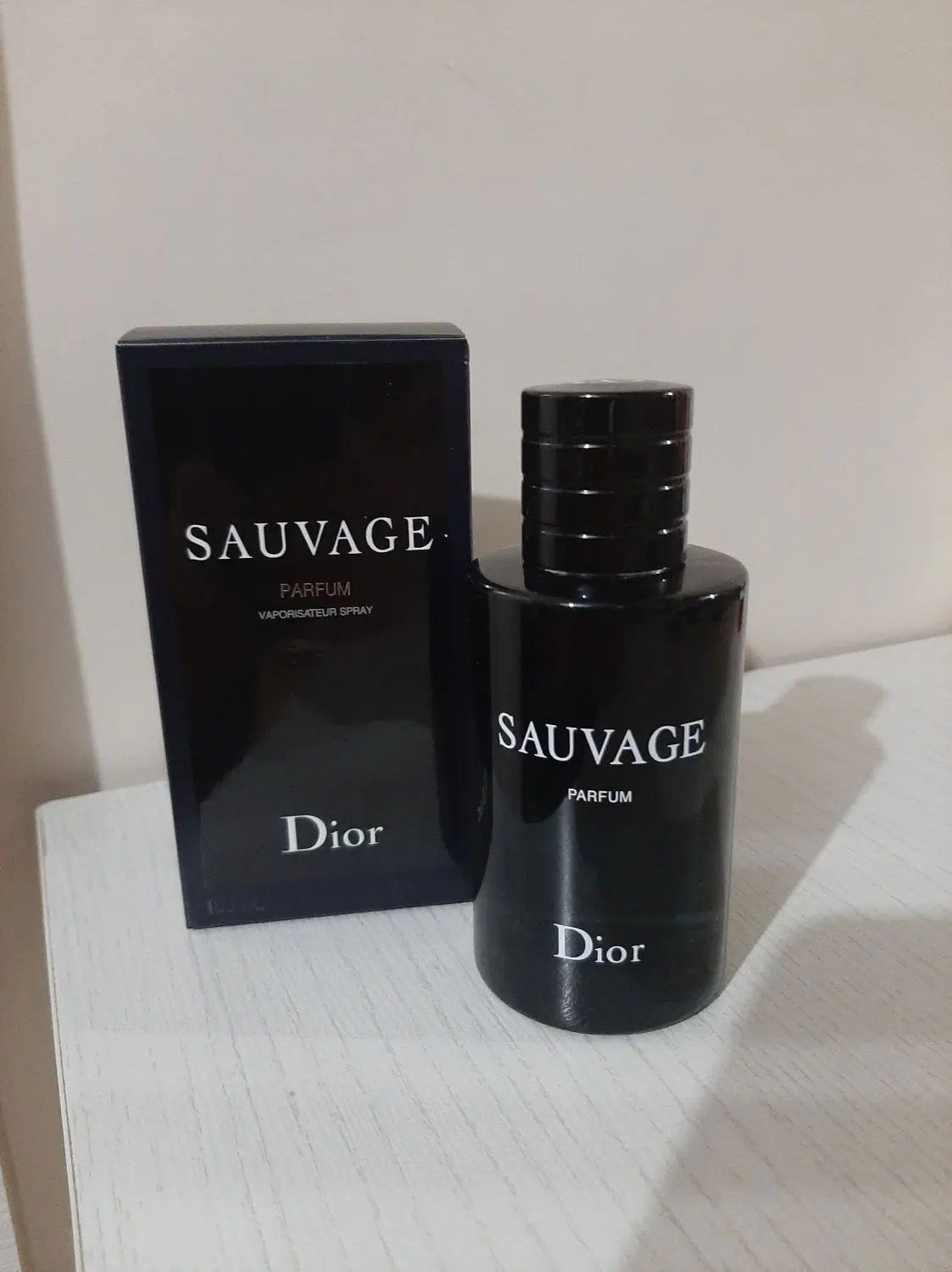 عطر ساواج دیور|آرایشی، بهداشتی، درمانی|کرج, کوی زنبق|دیوار