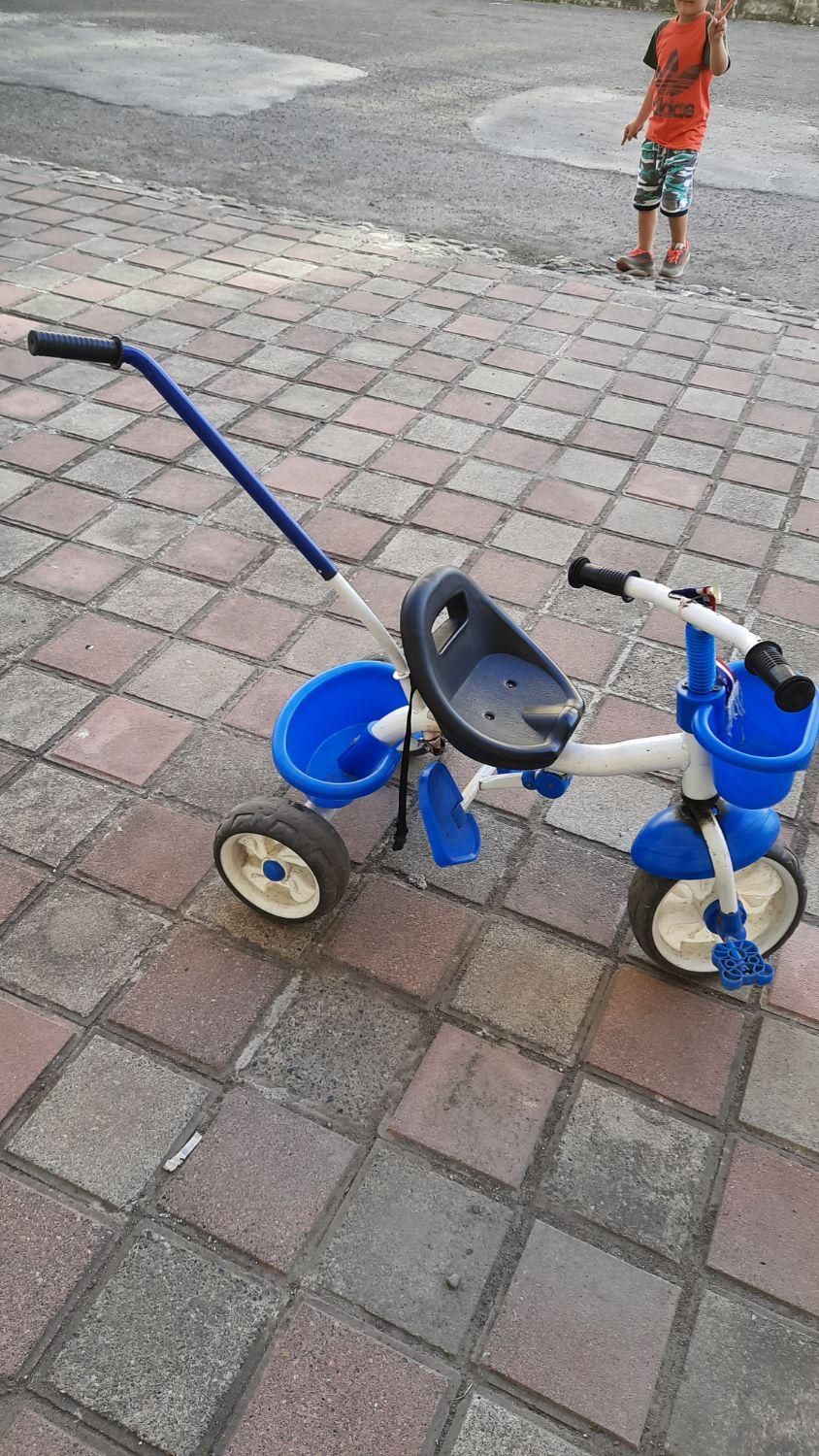 سه چرخه سالم وبدون شگستگی میباشد.|دوچرخه، اسکیت، اسکوتر|رشت, پل تالشان|دیوار