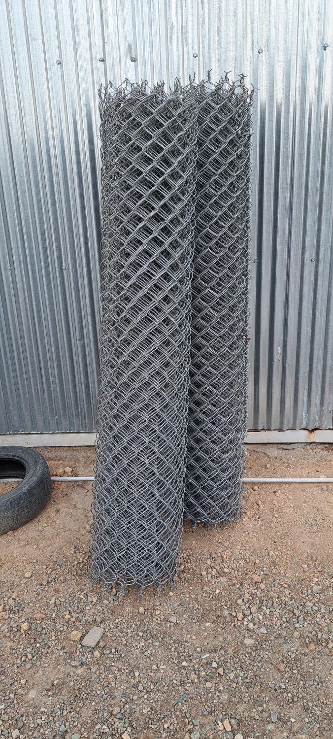 فنس باغی پایه پاشنه گابیون سیم خاردار دیوار بتنی..|مصالح و تجهیزات ساختمان|ساوه, |دیوار