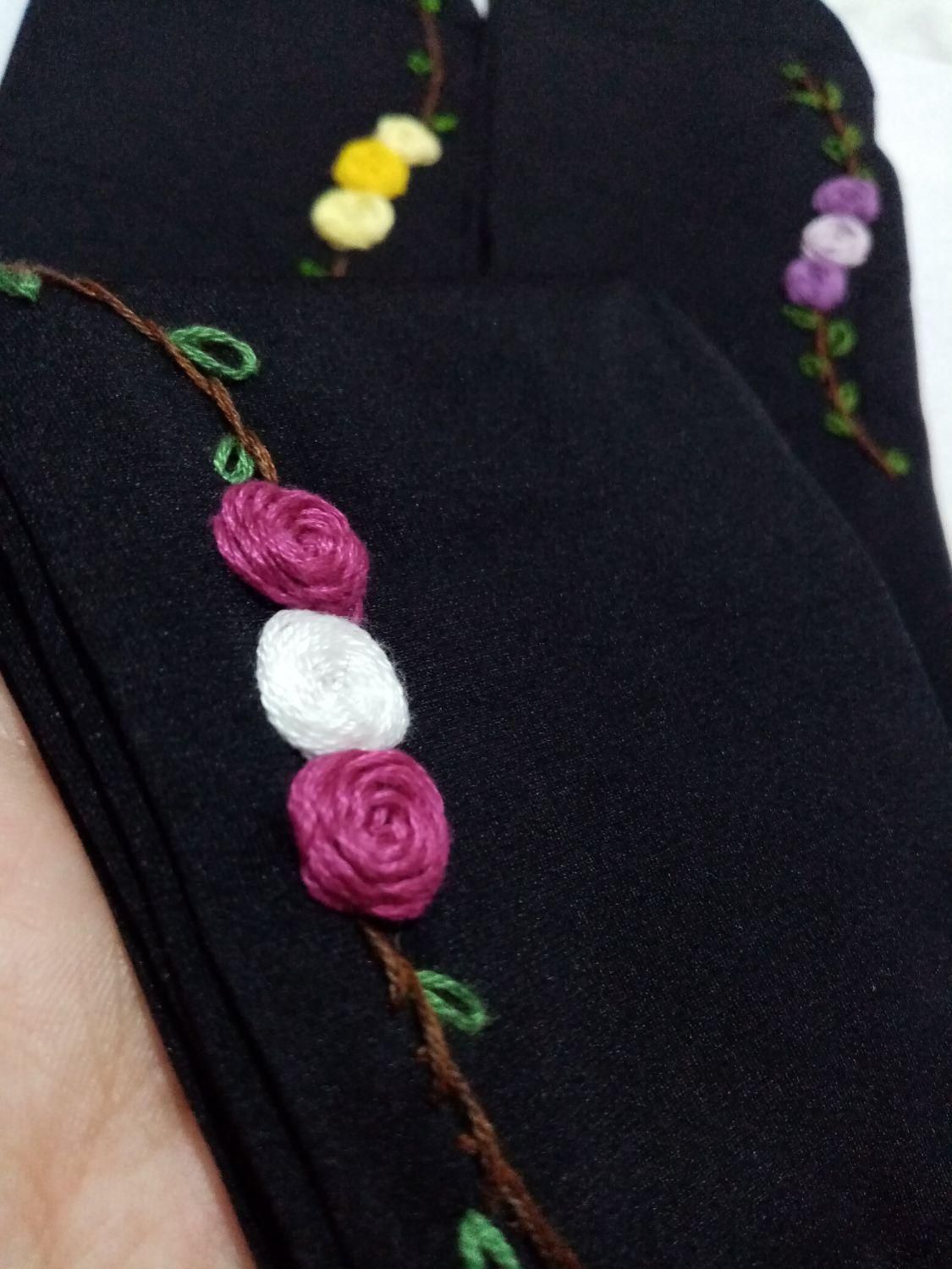 جوراب های زیبای گلدوزی شده|لباس|تبریز, |دیوار