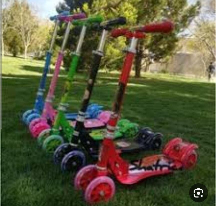 اسکوتر درانواع مختلف|دوچرخه، اسکیت، اسکوتر|خرم‌آباد, |دیوار