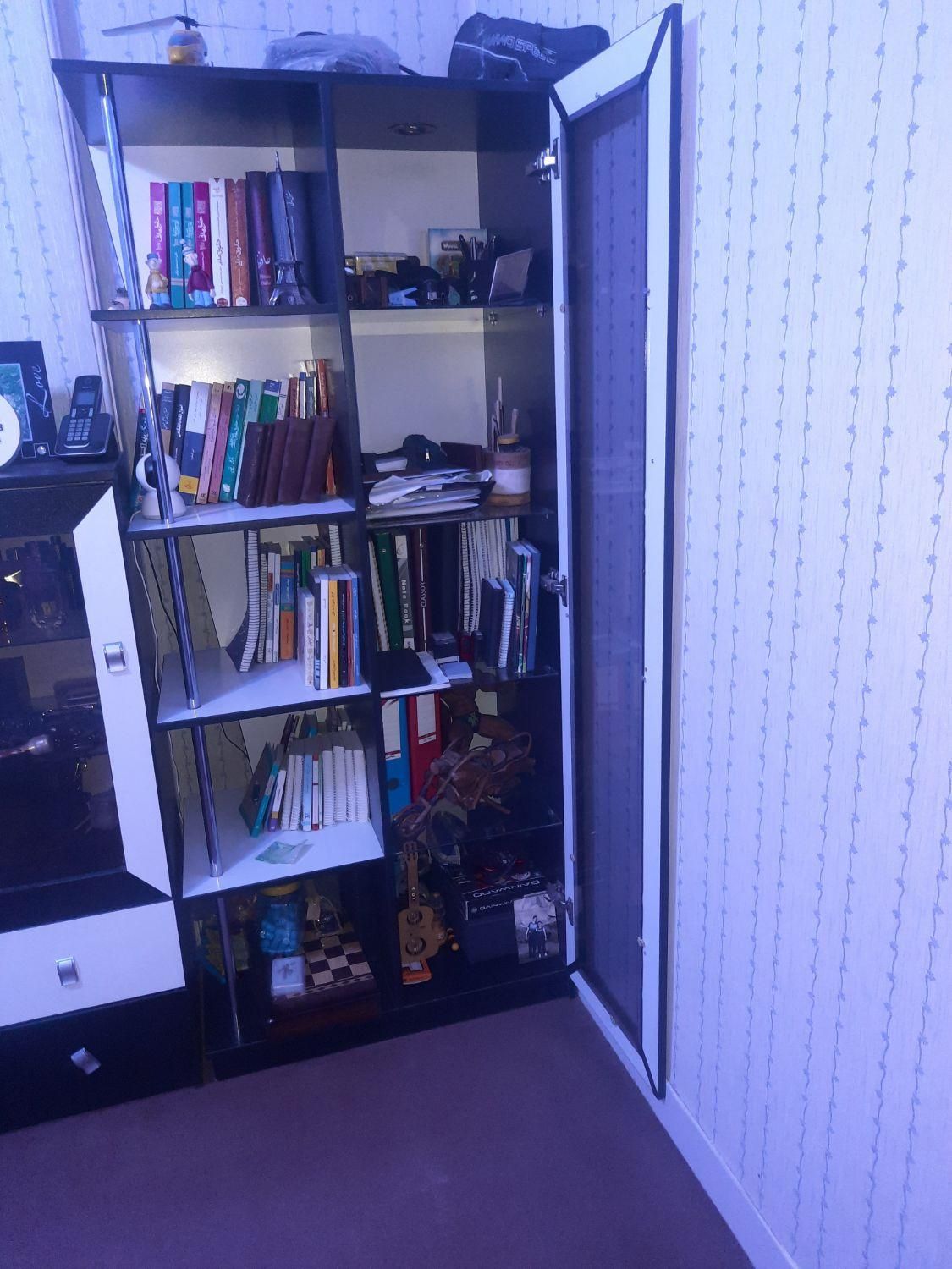 کتابخانه|کتابخانه، شلف، قفسه‌های دیواری|نسیم‌شهر, |دیوار
