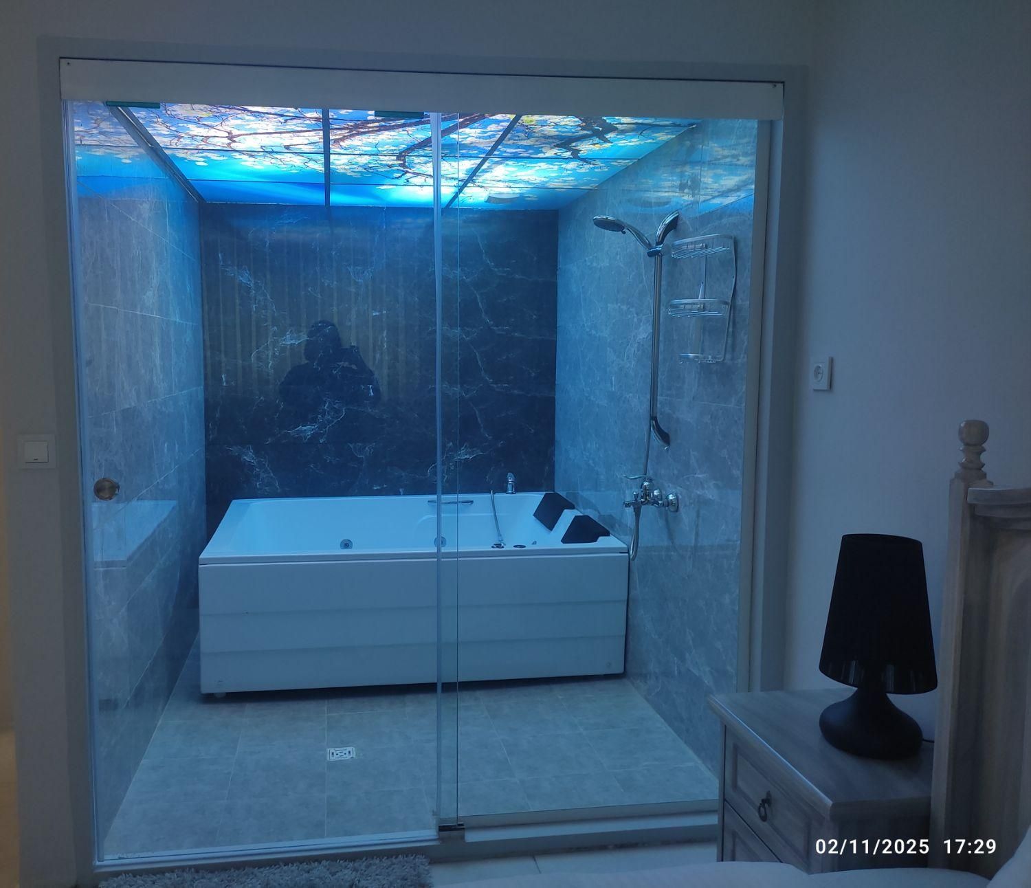 واحد جکوزی دار/ روزانه/هفتگی/ماهانه ۸۰ متری 1خ|اجارهٔ کوتاهمدت آپارتمان و سوئیت|تهران, مهران (سیدخندان)|دیوار