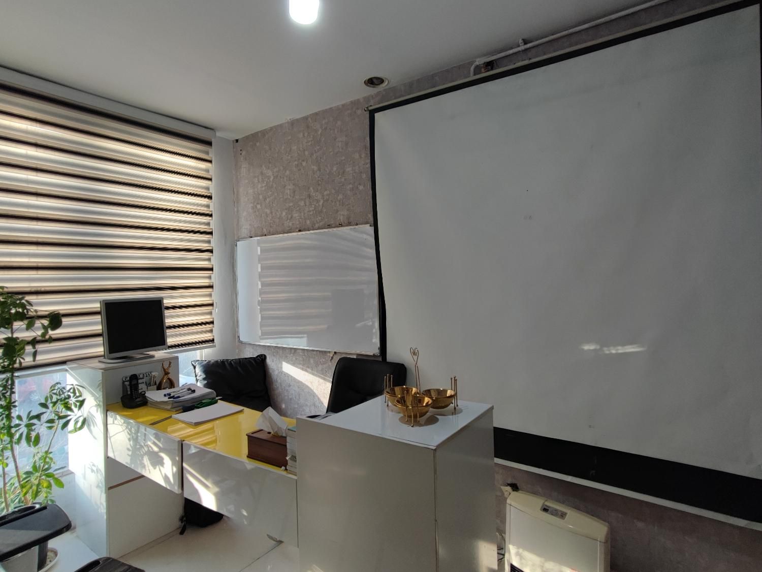 اجاره ساعتی و روزانه و ماهانه دفتر کار و کلاس|اجارهٔ کوتاهمدت دفتر کار و فضای آموزشی|فردیس, فردیس|دیوار