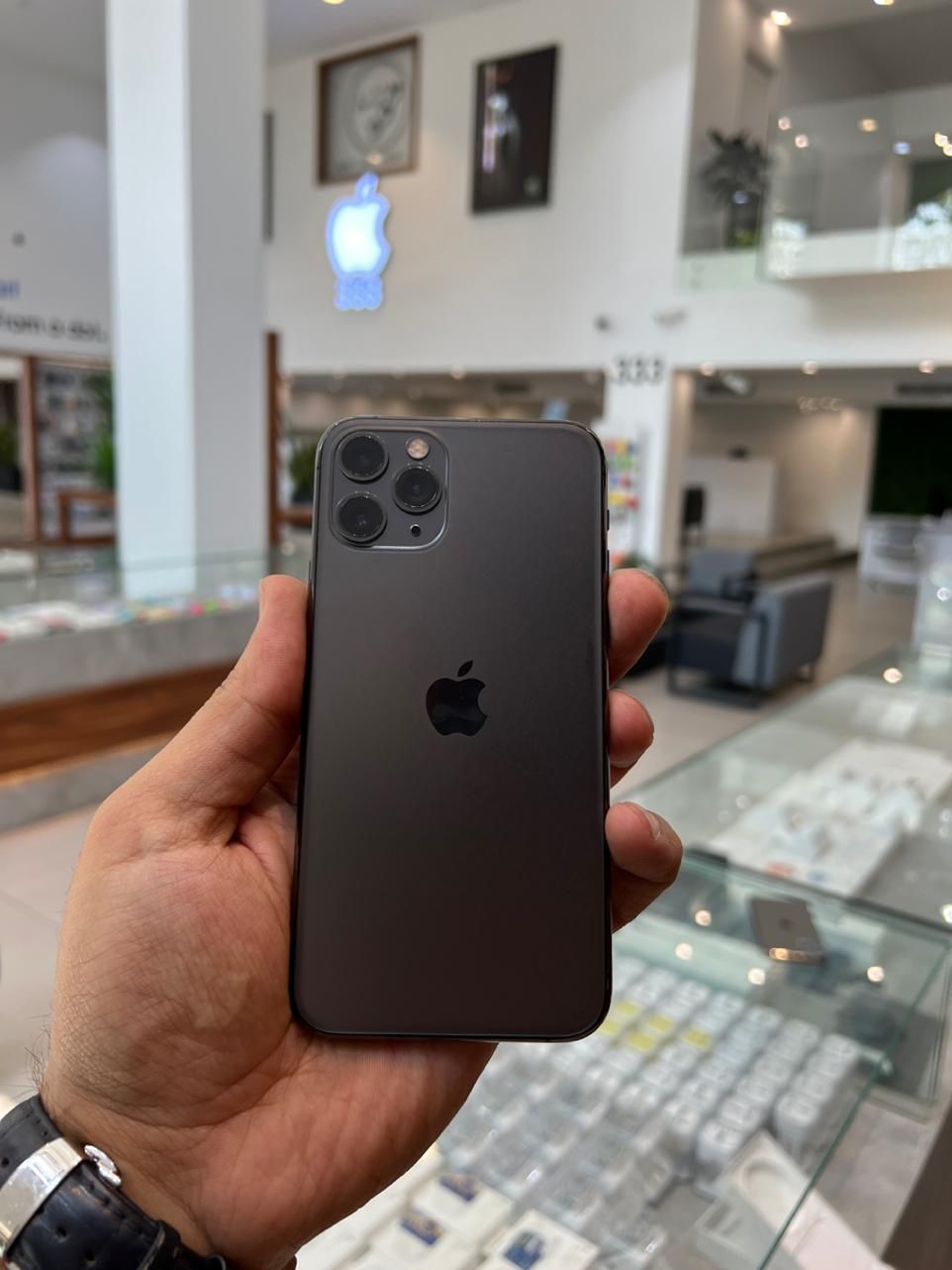 اپل iPhone 11 Pro با حافظهٔ ۲۵۶ گیگابایت|موبایل|تهران, امانیه|دیوار