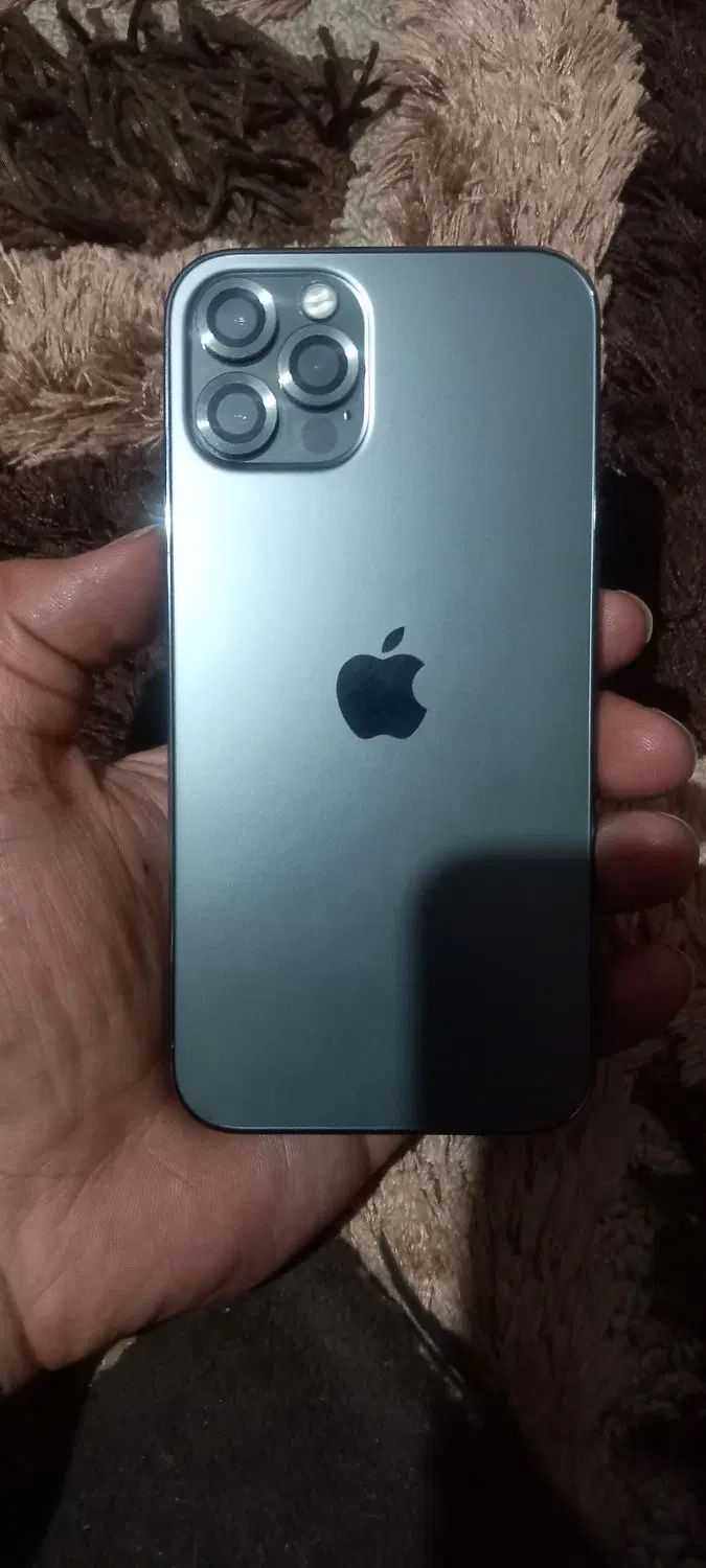 اپل iPhone 12 Pro با حافظهٔ ۲۵۶ گیگابایت|موبایل|کرج, کمال‌شهر|دیوار