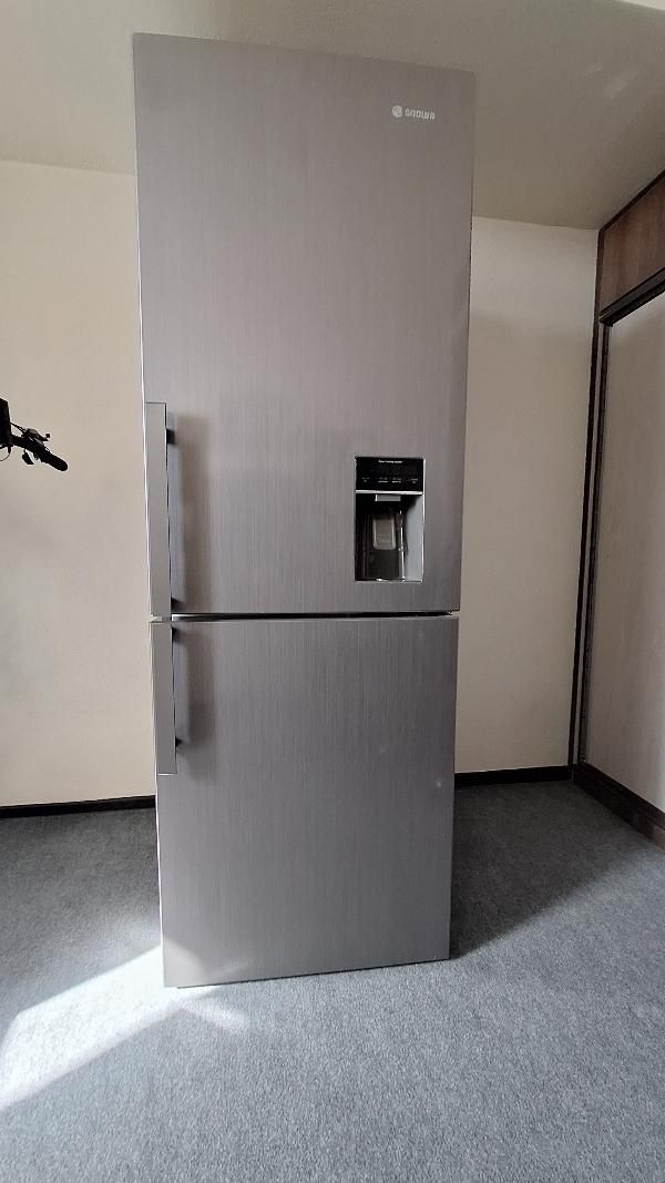 یخچال و فریزر اسنوا|یخچال و فریزر|شاهین‌شهر, شهرک پردیس|دیوار