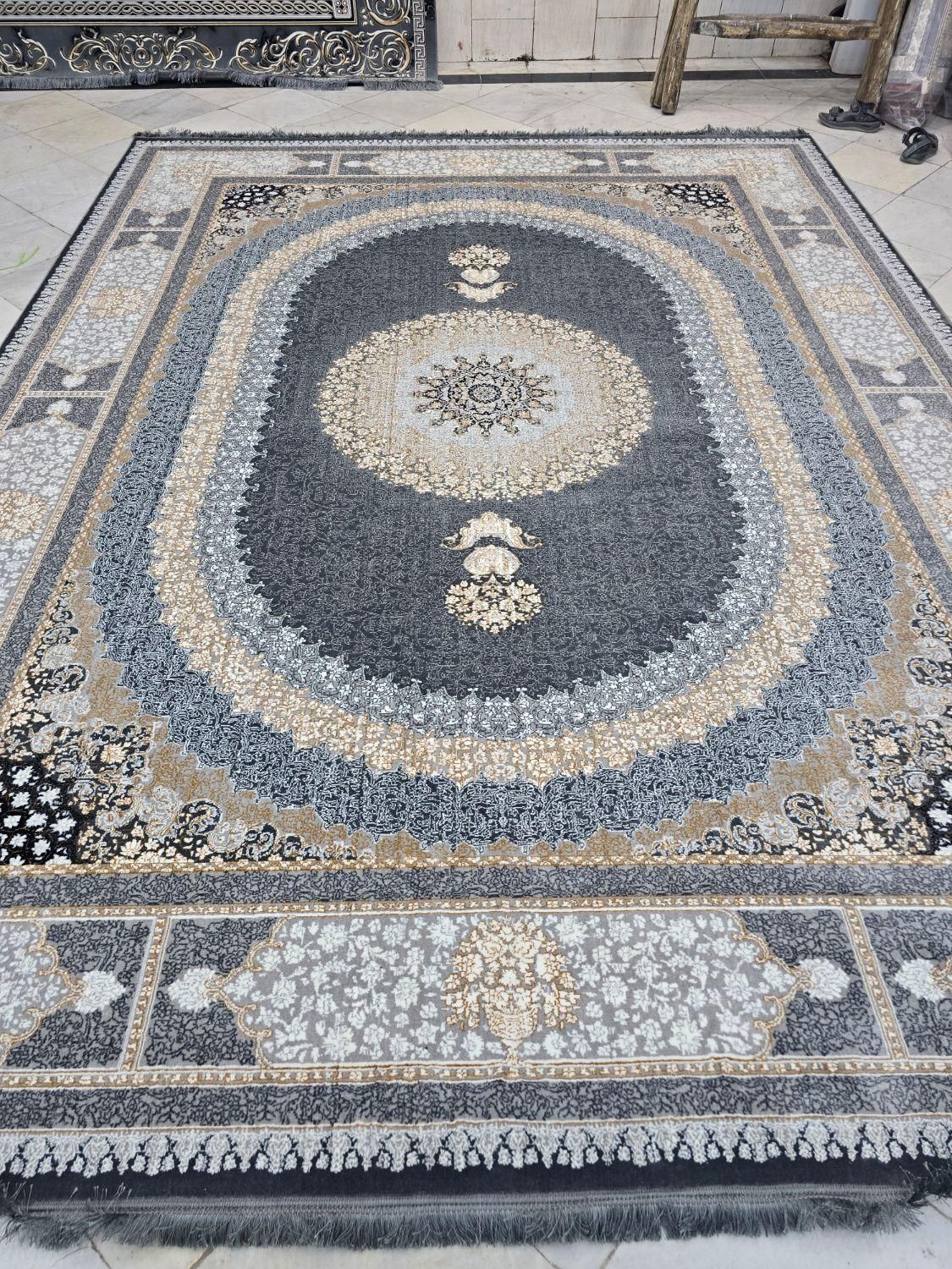 فرش700شانه با تراکم بالا|فرش|زاهدان, |دیوار