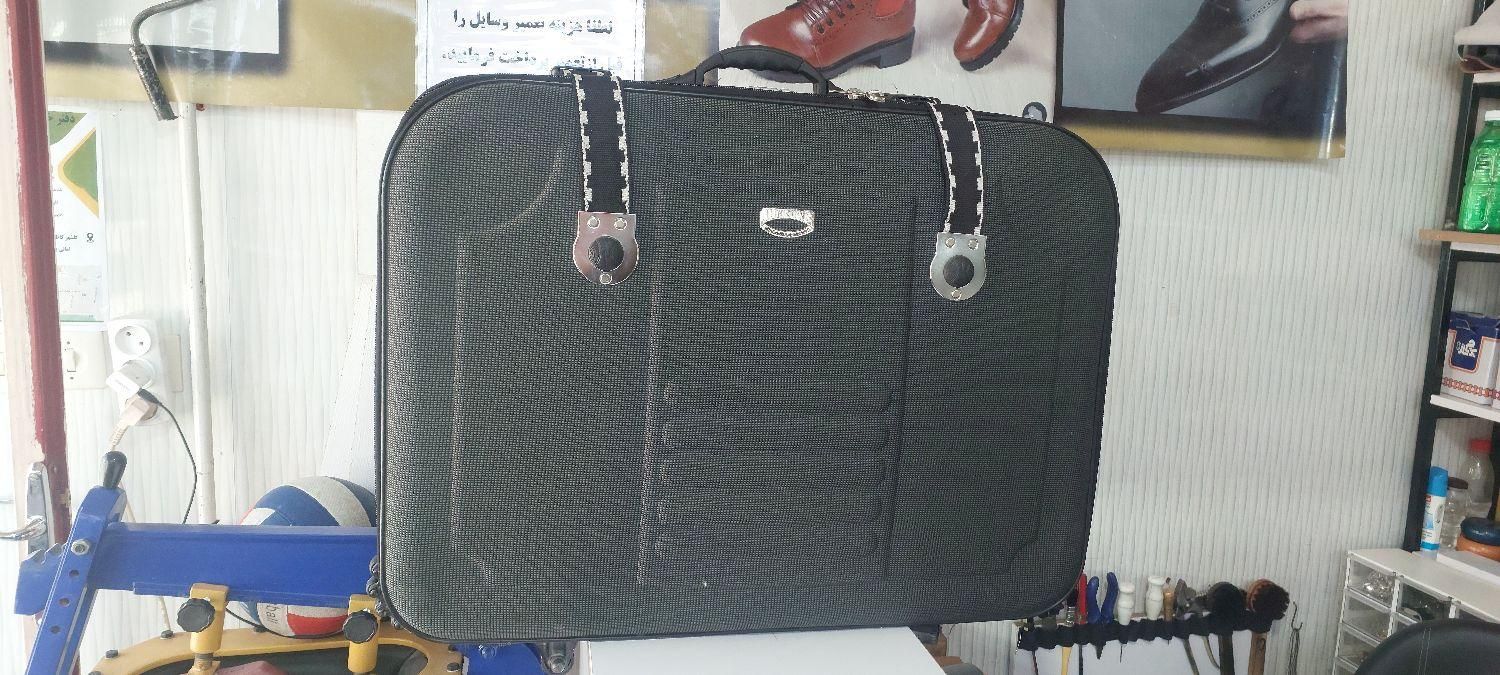 تعمیرات حرفه‌ای چمدان، کیف و کفش|کیف، کفش، کمربند|زنجان, |دیوار