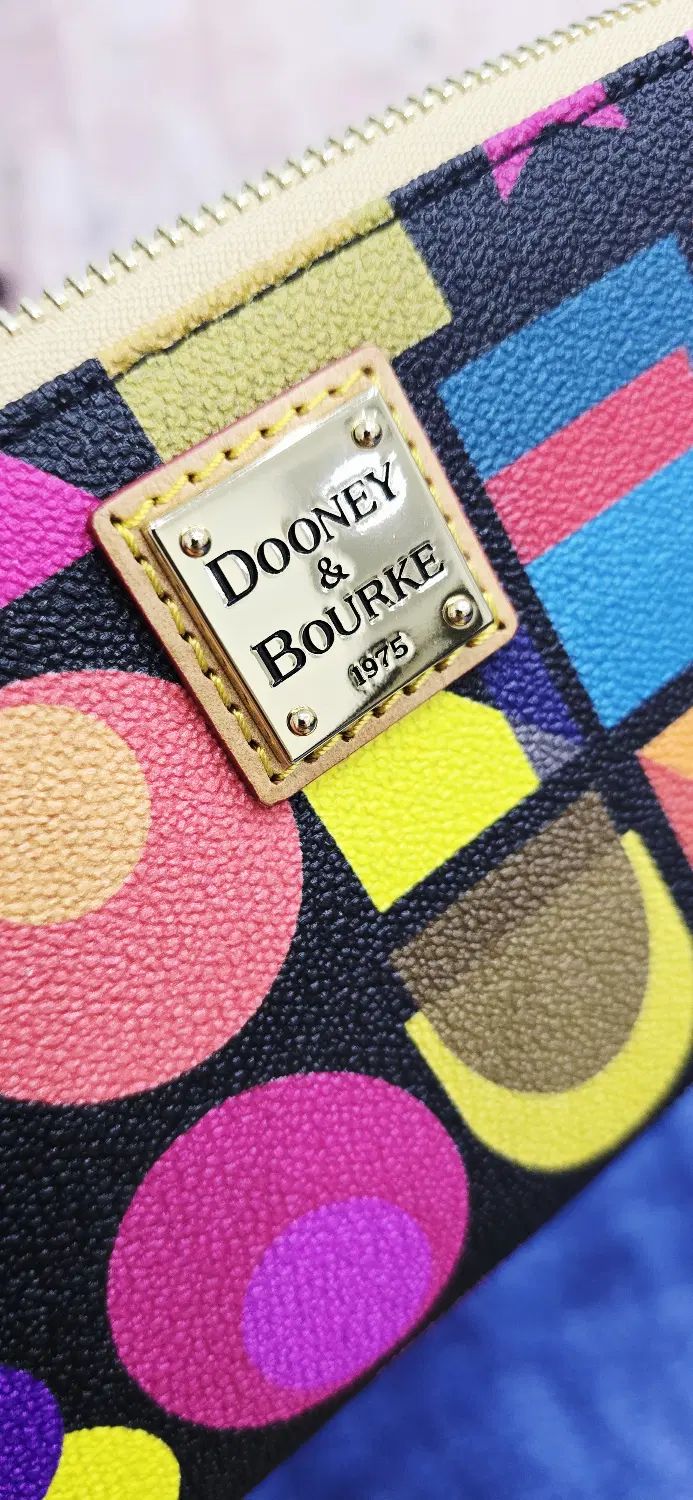 کیف آمریکایی زیپدار آرت دکو برند Dooney & Bourke|کیف، کفش، کمربند|تهران, جماران (نیاوران)|دیوار