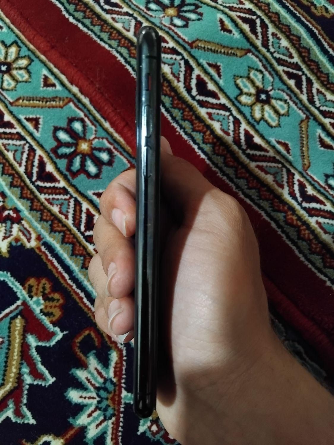 اپل iPhone X با حافظهٔ ۲۵۶ گیگابایت|موبایل|کرج, برغان|دیوار