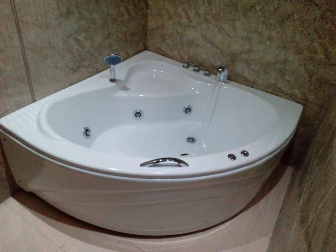 جکوزی گوشه آبشاری|لوازم حمام|تبریز, |دیوار