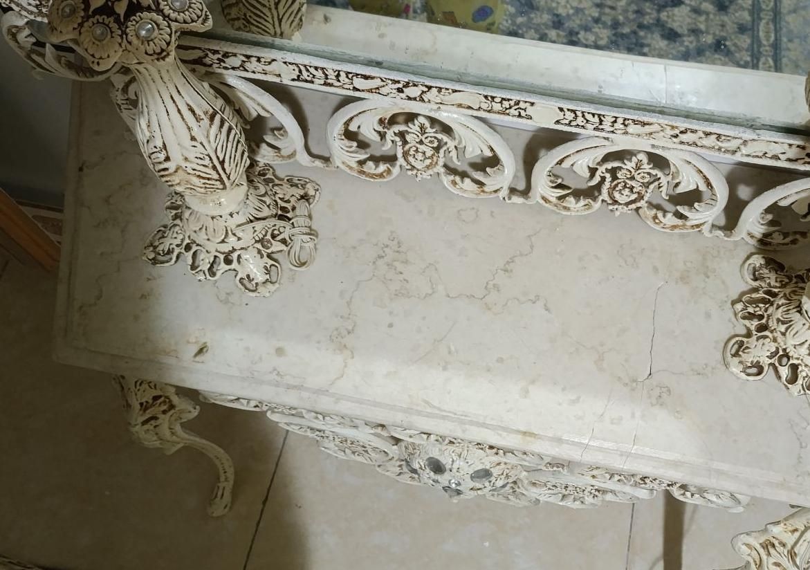 آینه و شمعدان|آینه|ملایر, |دیوار