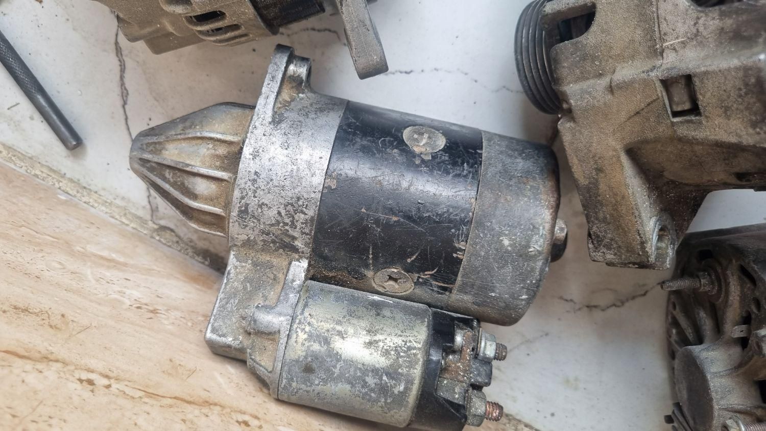 استارت دینام slx رادیاتور  ایسیو و کلی وسیله پزژو|قطعات یدکی و لوازم جانبی|کرج, شاهین‌ویلا|دیوار