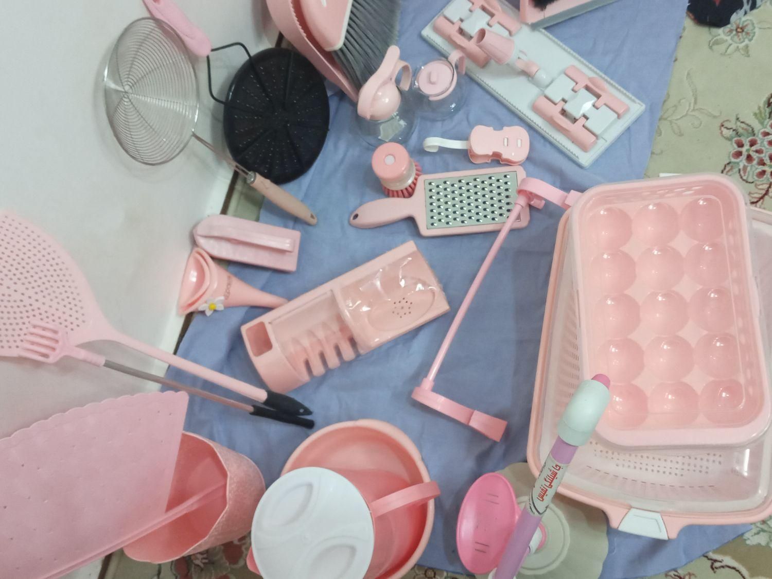 ظرف آشپزخانه|ظروف نگهدارنده، پلاستیکی، یک‌بارمصرف|تربت جام, نظامی|دیوار