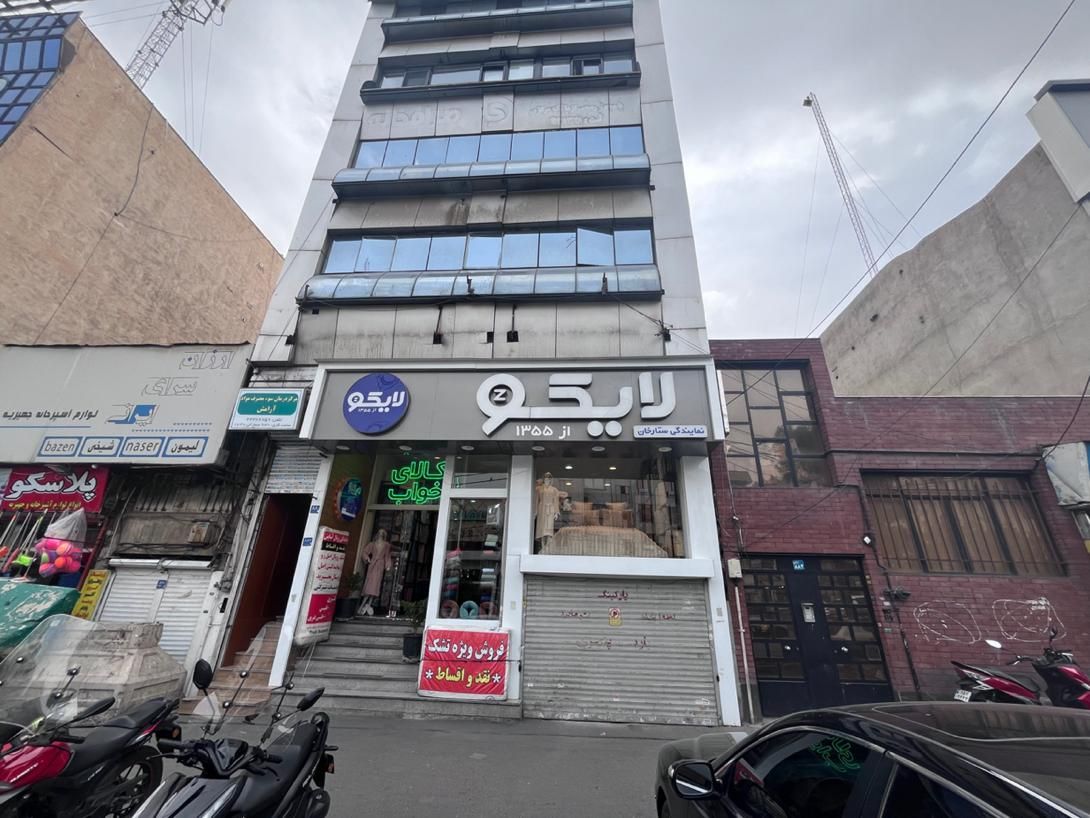 ۹۰ متر سند اداری بر ستارخان ۱۰ متر تابلو خور|اجارهٔ دفتر کار، اتاق اداری، مطب|تهران, صادقیه|دیوار