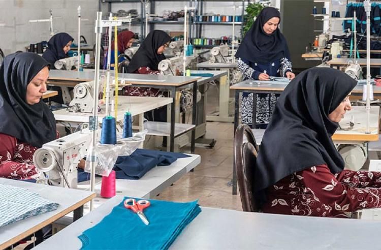 چرخکار راسته دوز خانم خیاط کارگاه تولیدی|استخدام صنعتی، فنی، مهندسی|شیراز, نیستان|دیوار