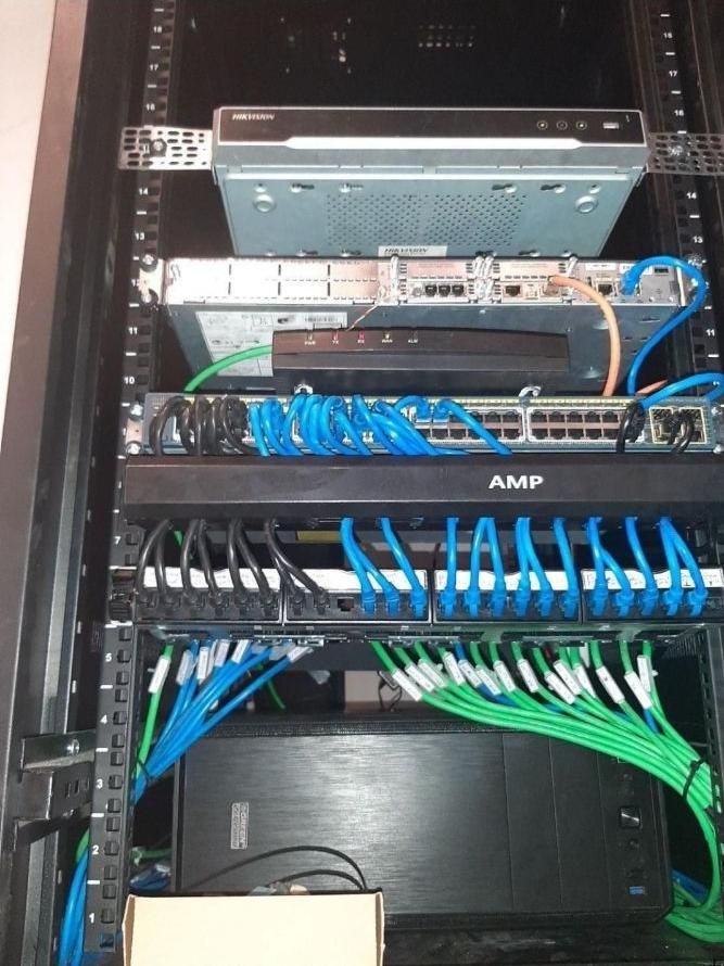 برقکار و نصاب دوربین شبکه صنعتی و ساختمانی|خدمات پیشه و مهارت|مشهد, سعد آباد|دیوار