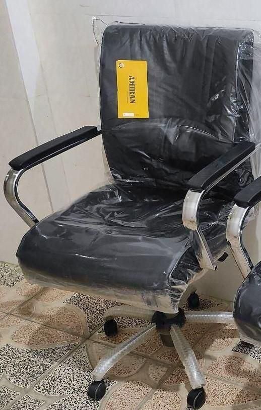 صندلی مدیریتی و اداری آکبند جک دار دو حالته|صندلی و نیمکت|شهریار, شهریار|دیوار