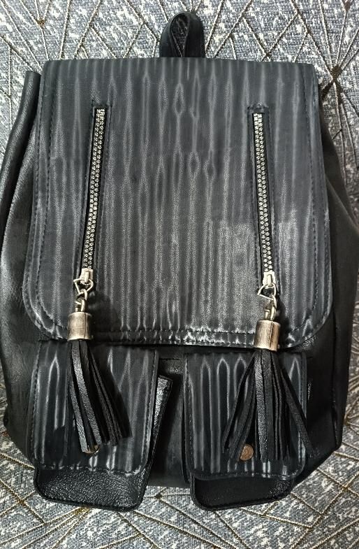 کوله مدرسه|کیف، کفش، کمربند|مشهد, شهید معقول|دیوار