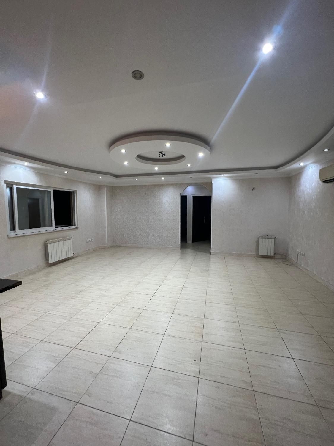 فروش/دوخواب۹۲متری/لوکیشن بالا/سنددار/خوش نقشه|فروش آپارتمان|رشت, گلباغ نماز|دیوار