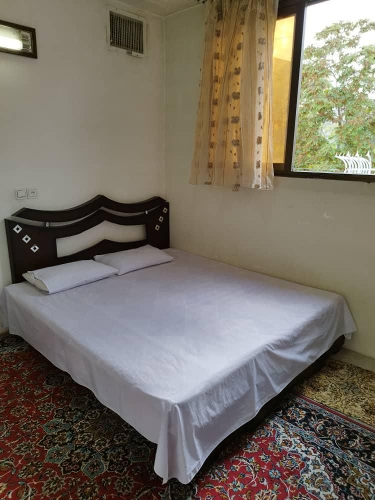 خانه با تمامی امکانات. مرکز شهر|اجارهٔ کوتاه‌مدت آپارتمان و سوئیت|اصفهان, سروستان|دیوار