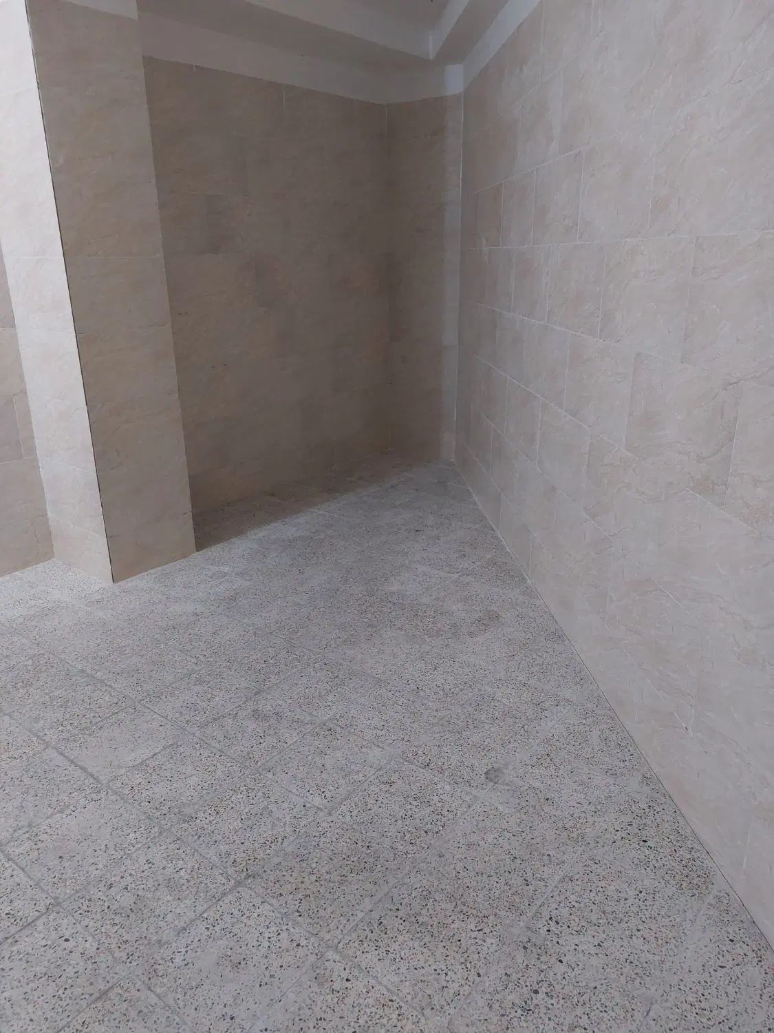 اجاره انباری ۲۰ متری در سردارجنگل|اجارهٔ مغازه و غرفه|تهران, سردارجنگل|دیوار