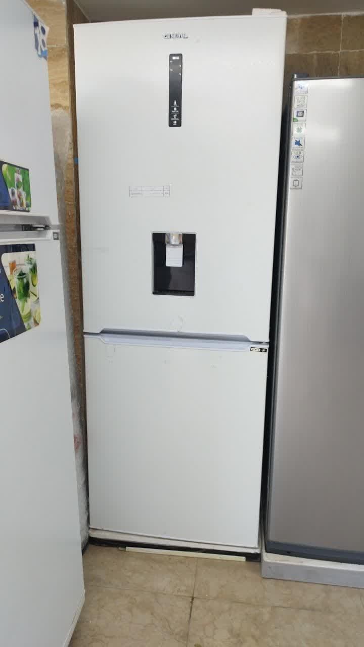 یخچال فریزر جنرال طرح لبخندکد۴۰۰۱|یخچال و فریزر|کرج, گلشهر|دیوار