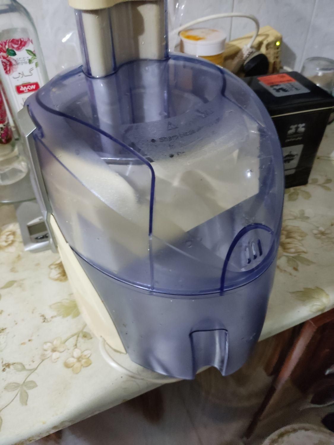 آبمیوه گیری مای سان|آبمیوه‌گیر و آب‌مرکبات‌گیر|رشت, پیرسرا|دیوار