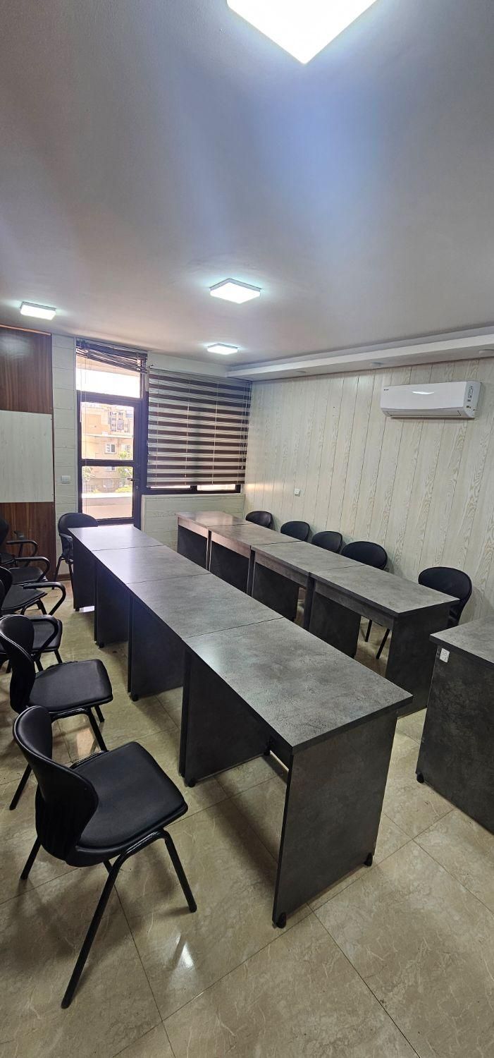 اجاره کلاس آموزشی vip|اجارهٔ کوتاه‌مدت دفتر کار و فضای آموزشی|شیراز, ملاصدرا|دیوار