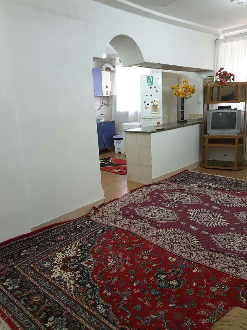 سوییت مستقل آزادگان کلر دار فقط برای 1 یا 2 نفر|اجارهٔ کوتاه‌مدت آپارتمان و سوئیت|لاهیجان, کوی آزادگان|دیوار