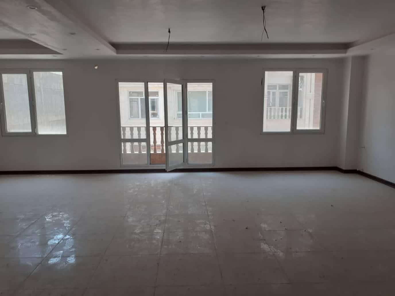 فروش واحد ۱۴۰ متری تکواحدی / سه خواب/ کلید نخورده|فروش آپارتمان|گرمدره, |دیوار