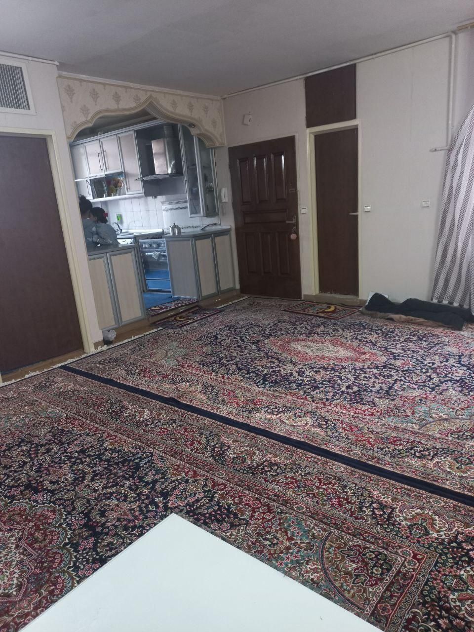 فروش آپارتمان ۶۰ متری ۱ خوابه طبقه ۳ در شهید اسدی|فروش آپارتمان|تهران, شهید اسدی|دیوار