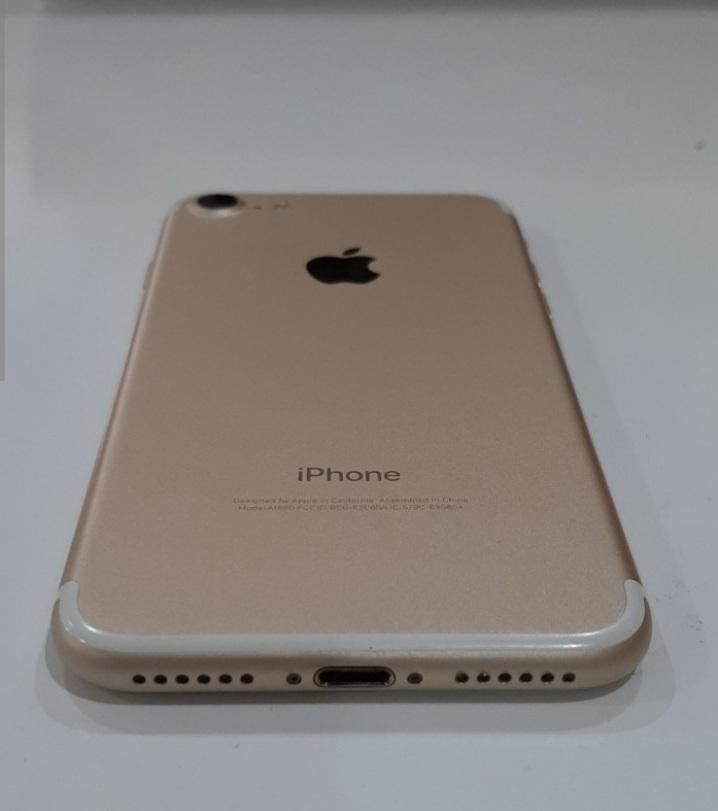 اپل iPhone 7 ۱۲۸ گیگابایت|موبایل|تهران, امانیه|دیوار