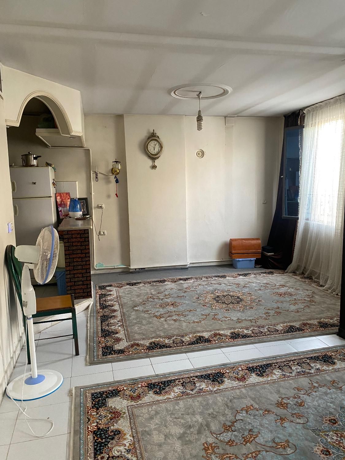 اجاره آپارتمان۶۰ متری بر خیابان با نورگیر عالی|اجارهٔ آپارتمان|کرج, کمال‌شهر|دیوار