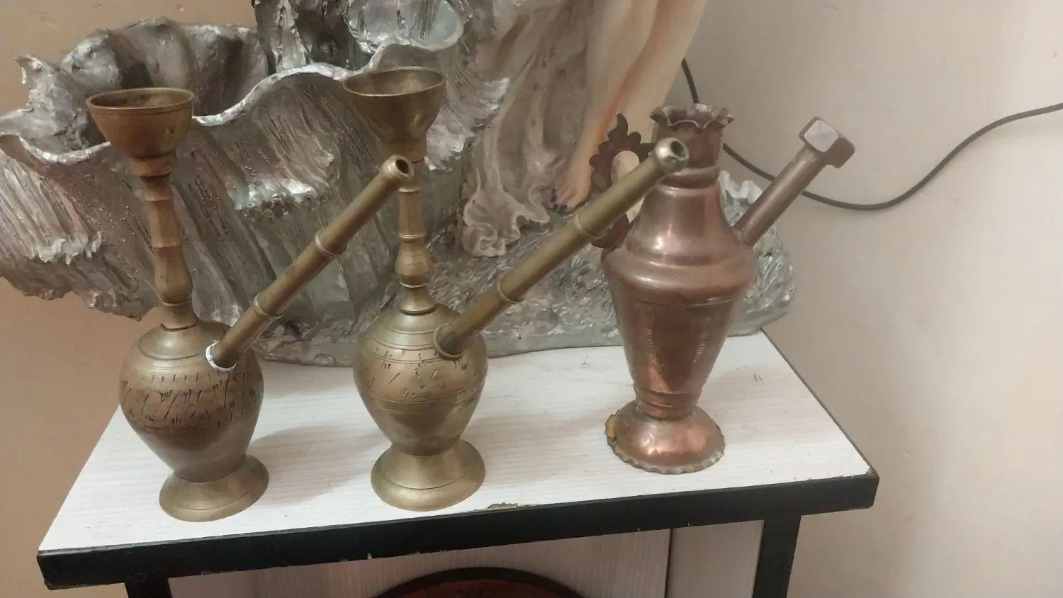 دوعدد قلیان تمام مسی همراه پارچ مسی|کلکسیون اشیاء عتیقه|تهران, شادآباد|دیوار