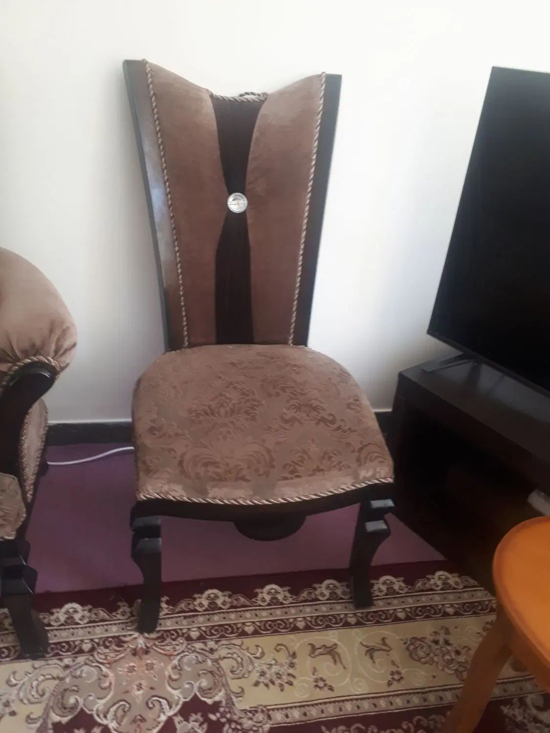 مبل 9 نفره|مبلمان خانگی و میز عسلی|اصفهان, باتون|دیوار