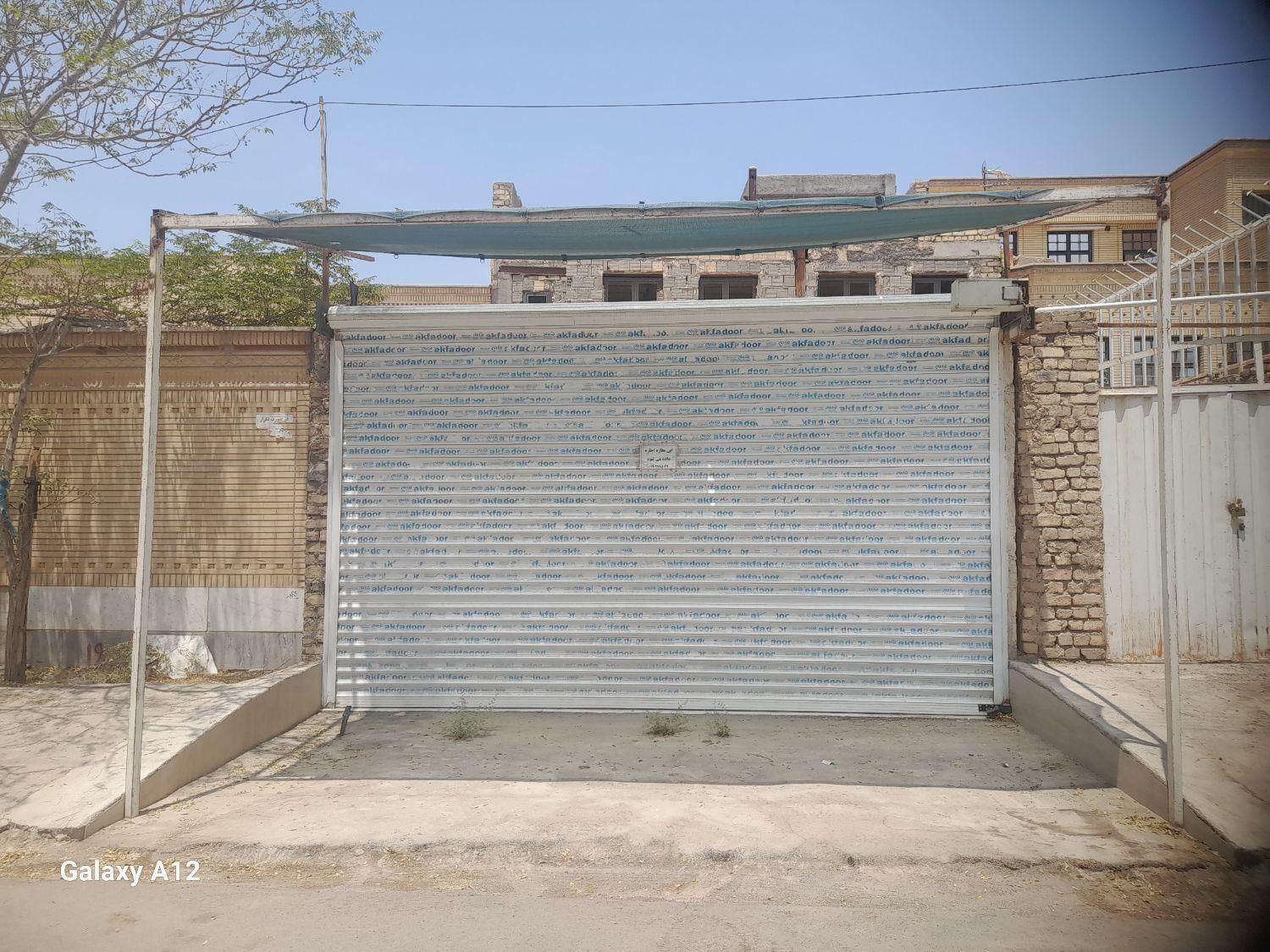 مغازه تجاری  ۵۰ متر مربع  دارای امتیازات کامل|اجارهٔ مغازه و غرفه|کاشان, شهرک فرهنگیان|دیوار