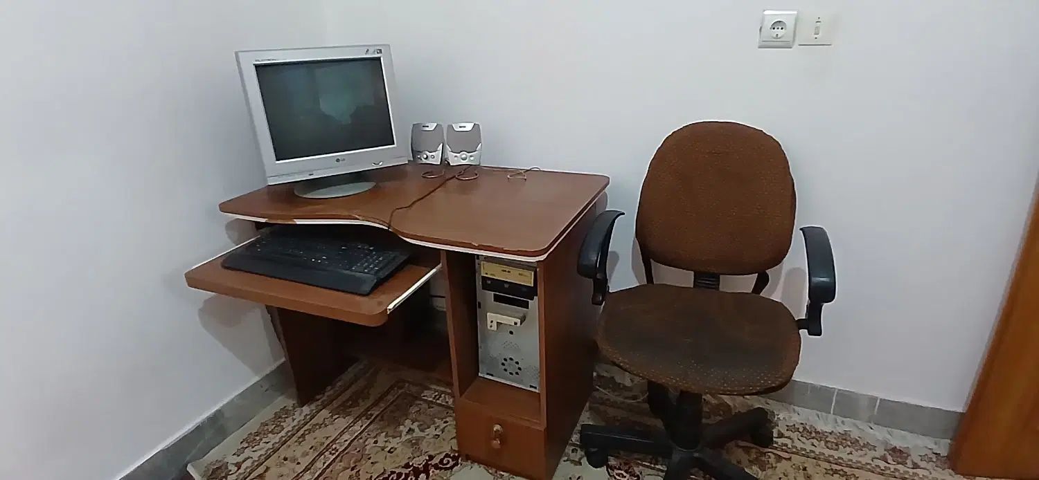 میزکامپیوتر|میز تحریر و کامپیوتر|اصفهان, کشاورزی|دیوار
