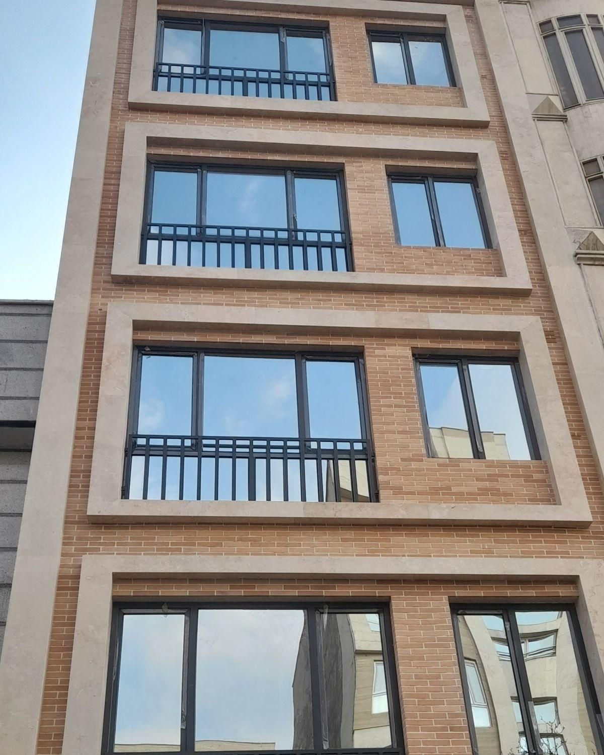 درب و پنجره دوجداره upvc و آلومینیوم در توری|خدمات پیشه و مهارت|تهران, جنتآباد مرکزی|دیوار