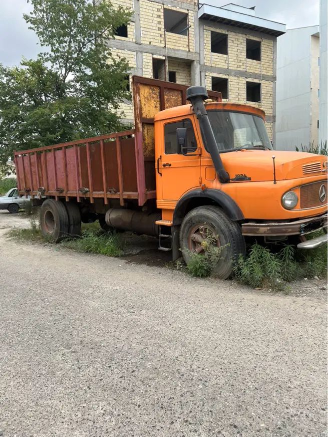 کامیون بنز۱۹۲۴کاملا تمیز وسالم مدل۱۳۴۸|خودرو سنگین|رشت, پل تالشان|دیوار