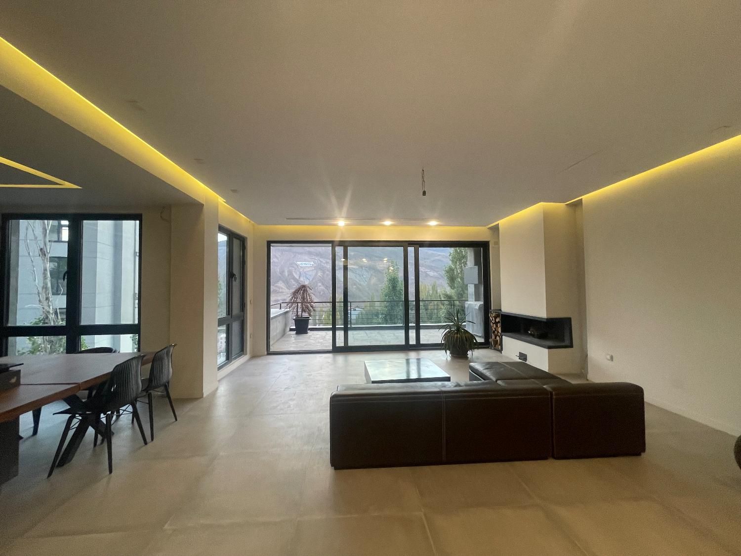 آپارتمان مدرن / ویو پیست اسکی / سند تک برگ|فروش آپارتمان|شمشک, |دیوار