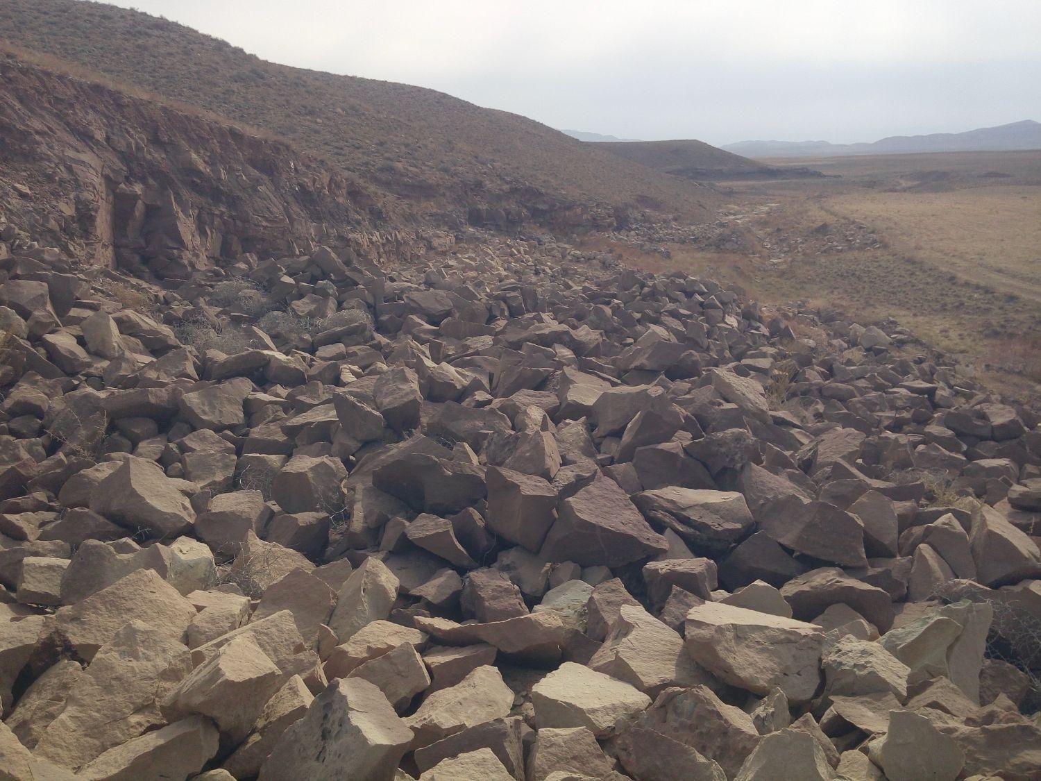 معدن سنگ۹۲ هکتار|فروش دفتر صنعتی، کشاورزی، تجاری|چناران, |دیوار