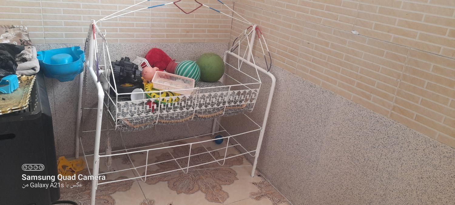 گهواره بچه نو|اسباب و اثاث بچه|یزد, |دیوار