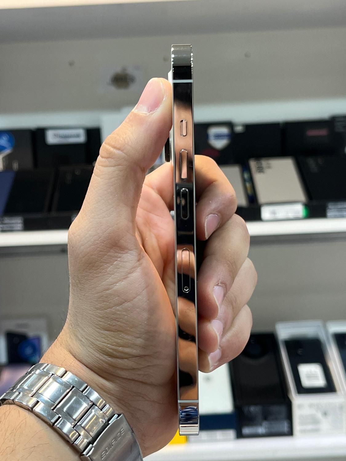 Iphone 13 Pro 256 LLA 100% مشابه اگبند|موبایل|کرج, کوی امامیه|دیوار