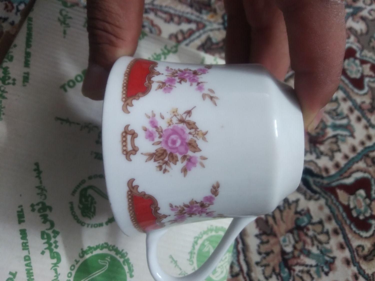 فنجون ۶ تایی گل ریز زیبا|ظروف سرو و پذیرایی|اصفهان, ناصرخسرو|دیوار