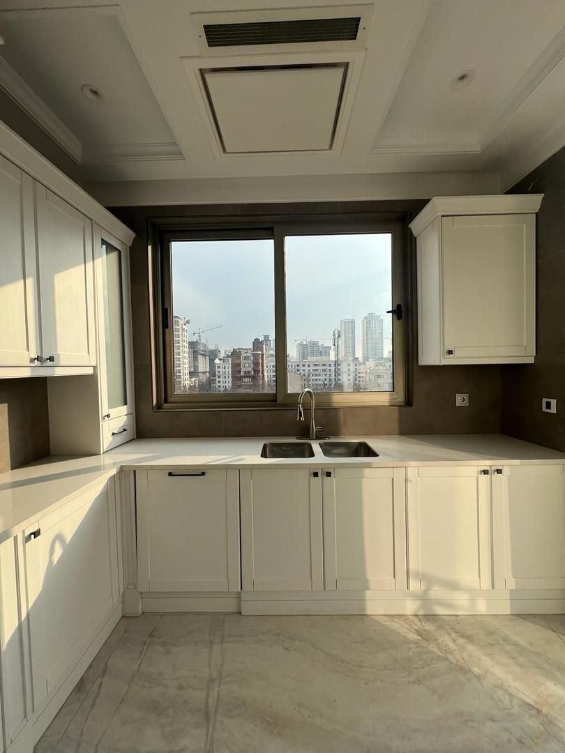 170*120مترفرشته*کلید نخورده*ویو باغ سفارت