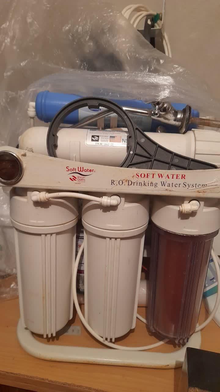 آب تصفیه کن|آبسردکن و تصفیه آب|نجفآباد, منتظری شمالی|دیوار