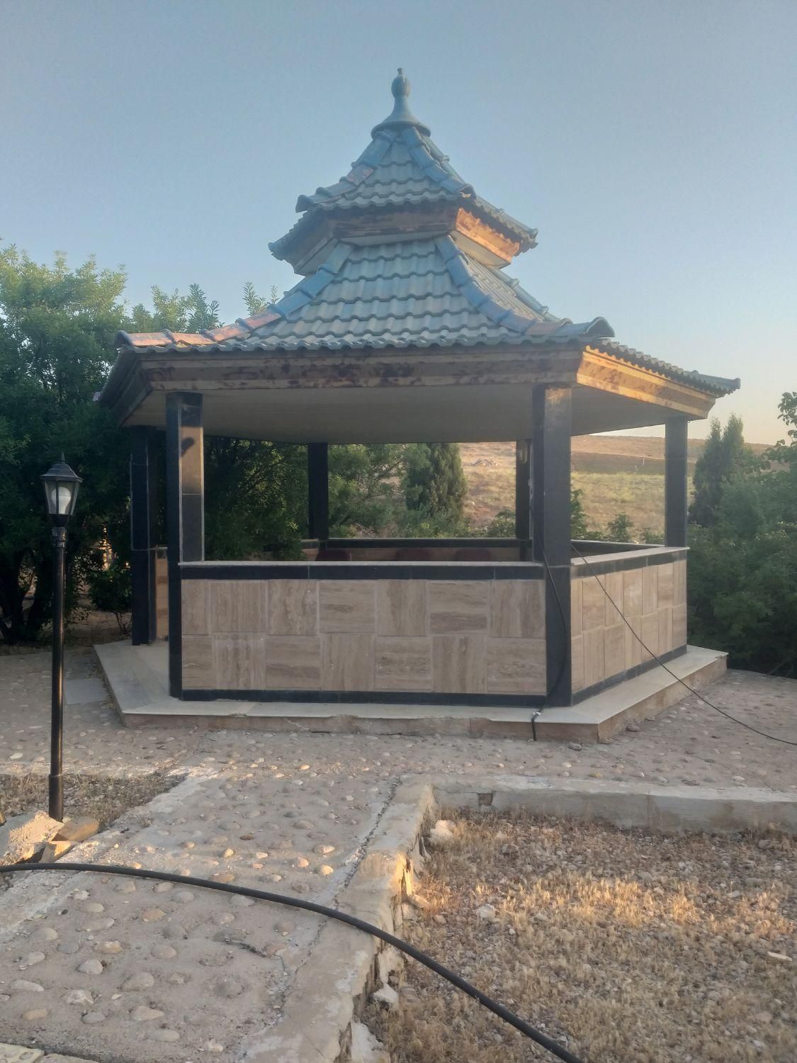 اجاره روزانه/هفتگی/ماهانه باغ در خان زنیان|اجارهٔ کوتاهمدت ویلا و باغ|شیراز, آبیاری|دیوار